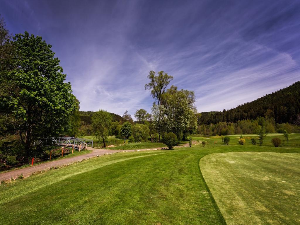 Cihelny Golf & Wellness Resort Karlovy Vary Extérieur photo